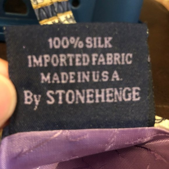 Jimmy Valvano Collection Two Silk Tie Made in USA by Stonehenge ELEPHANTS - Picture 4 of 6